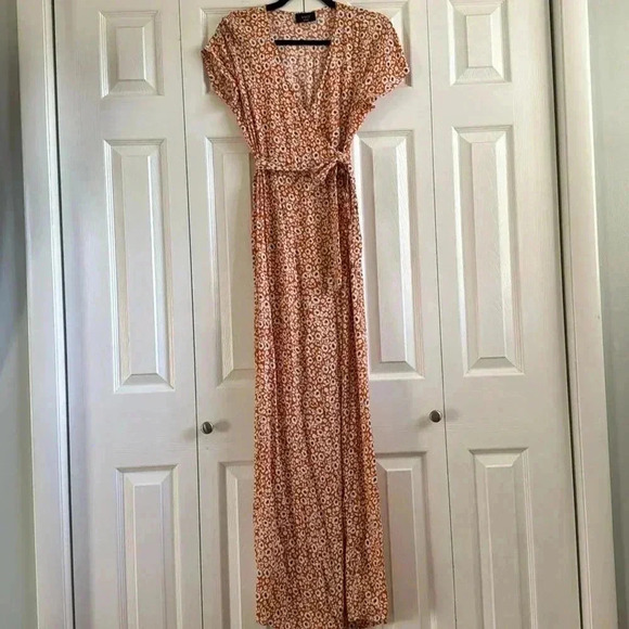 Vici Dresses & Skirts - Vici | Wrap Dress | White Floral/Pumpkin Orange | size S